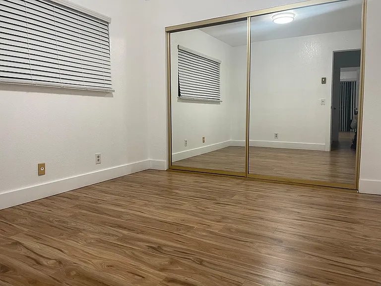 215 Hillcrest Ave #1 — Photo 22