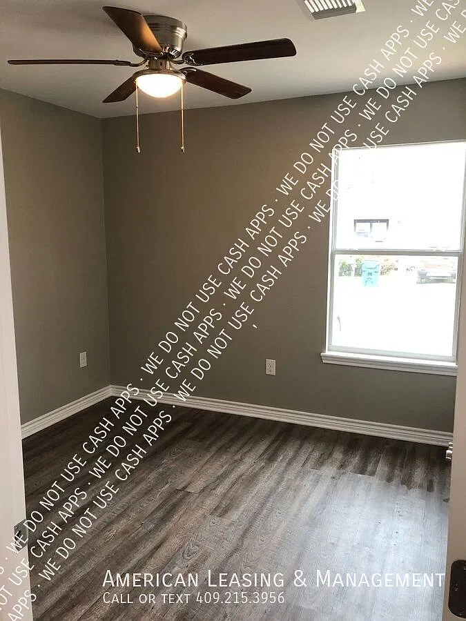 Welcome to your beautifully updated 3-bedroom, 2-bathroom home in the heart of Huntington, TX! — Photo 2