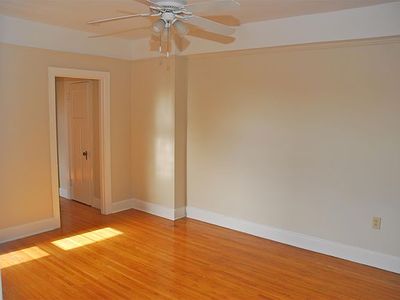 3rd image of 1130 Parker St APT 501