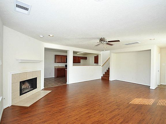 3rd image of 12203 Windsor Bay Ct