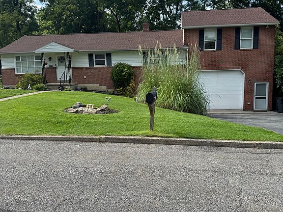 3rd image of 737 Donald Dr