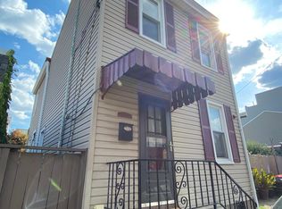 1922 Fox Way, Pittsburgh, PA 15203