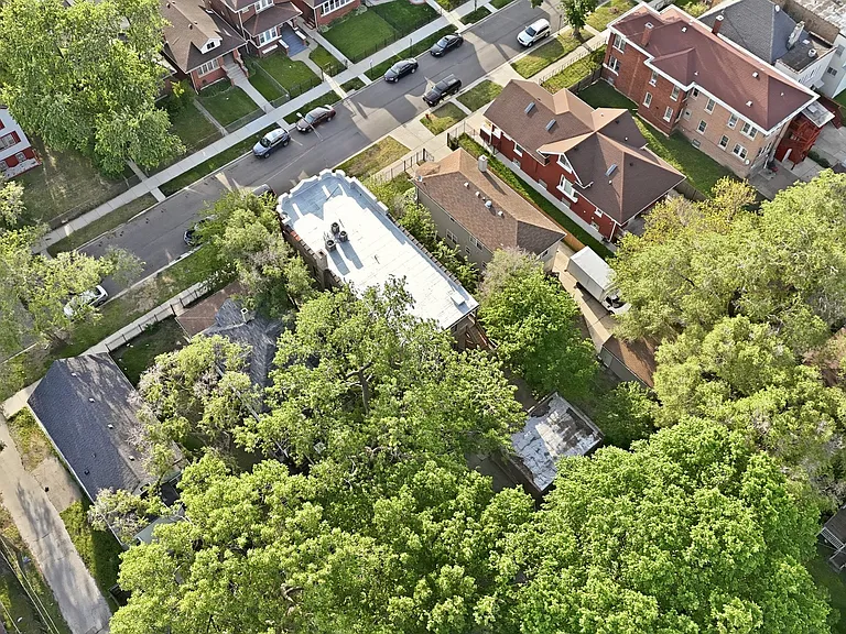 7435 S Euclid Ave #1 — Photo 27