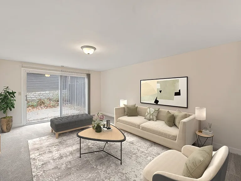 Indian Creek Apartments and Townhomes — Photo 178