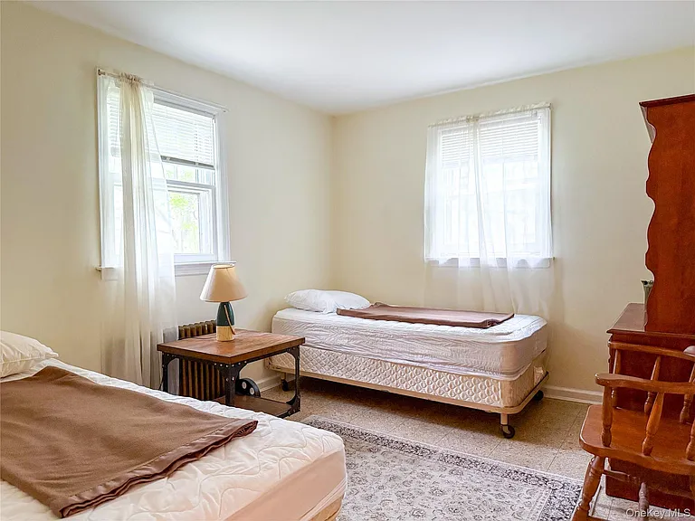 8415 Soundview Ave — Photo 6