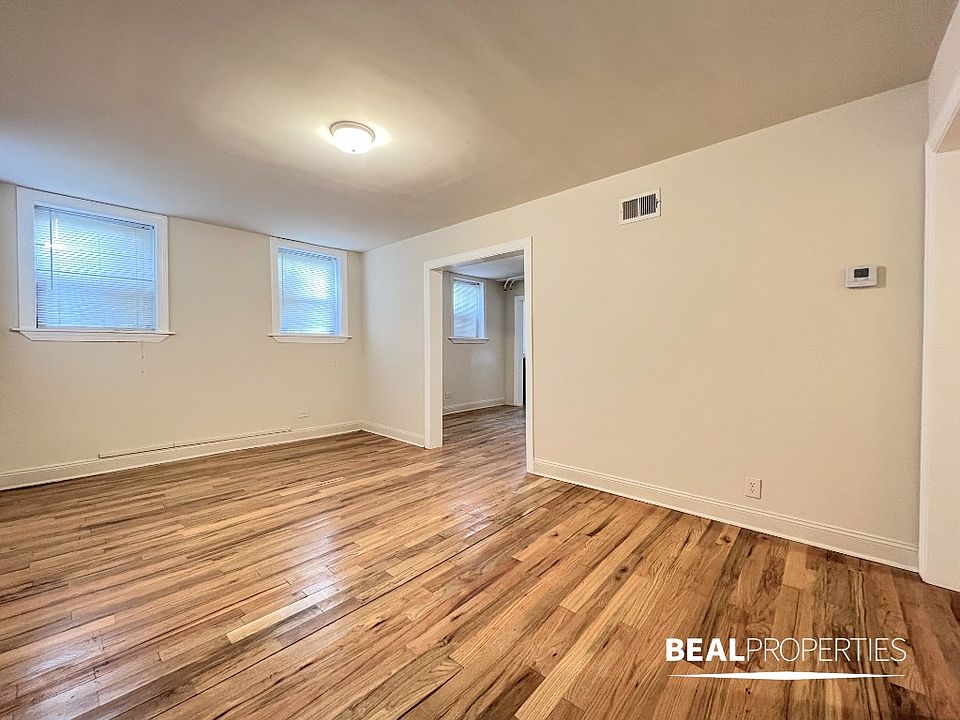 1st image of 1139 Oak Ave #G