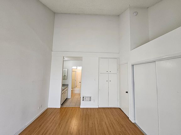 5th image of 4610 Natick Ave APT 201