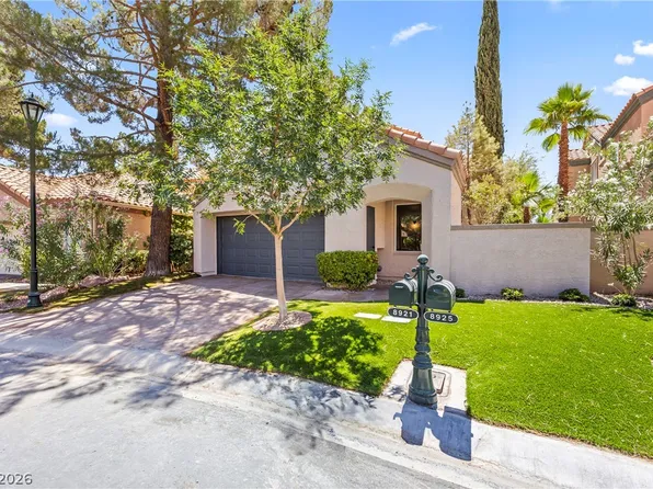 8921 Diamond Falls Dr, Las Vegas, NV 89117