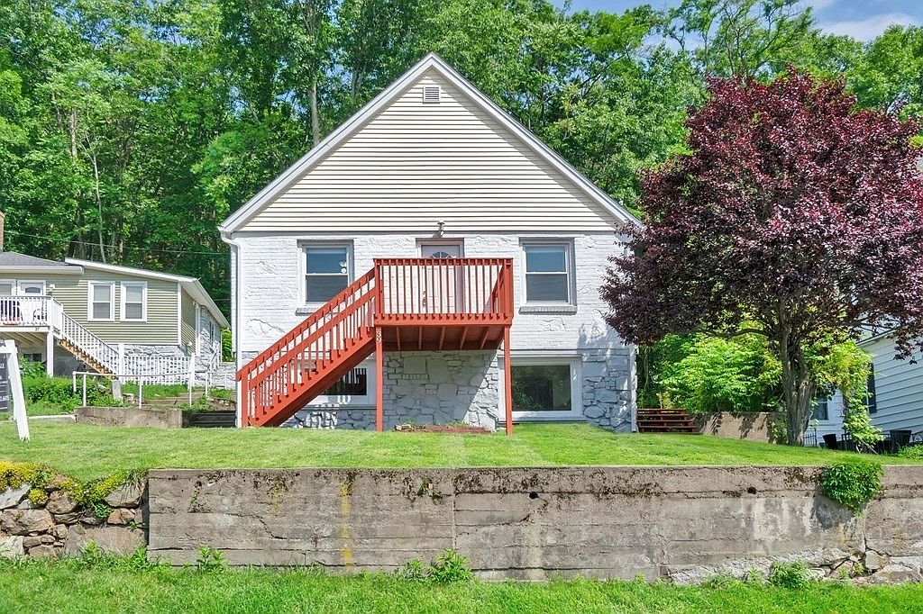 39 Chilmark St, Worcester, MA 01604 MLS 73127823 Zillow