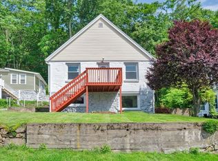 39 Chilmark St, Worcester, MA 01604