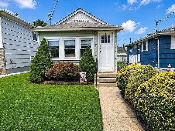 5th image of 422 Crystal Ave