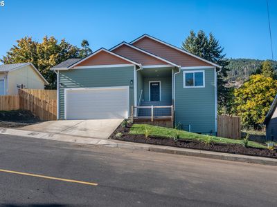 910 NE Leon Ave, Myrtle Creek, OR, 97457