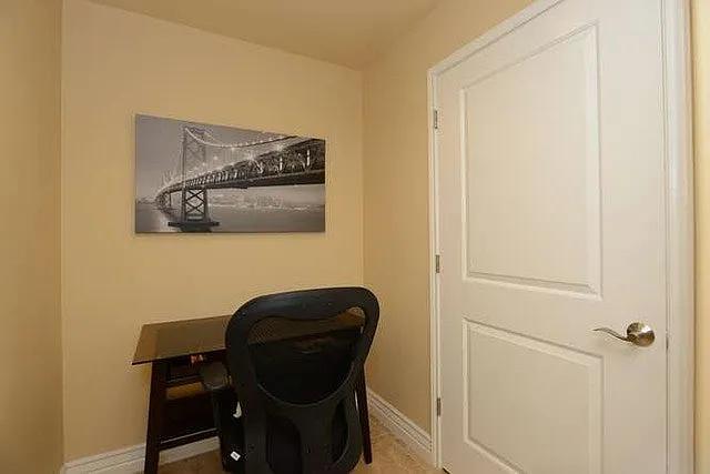 215 N Ctr #504 — Photo 17
