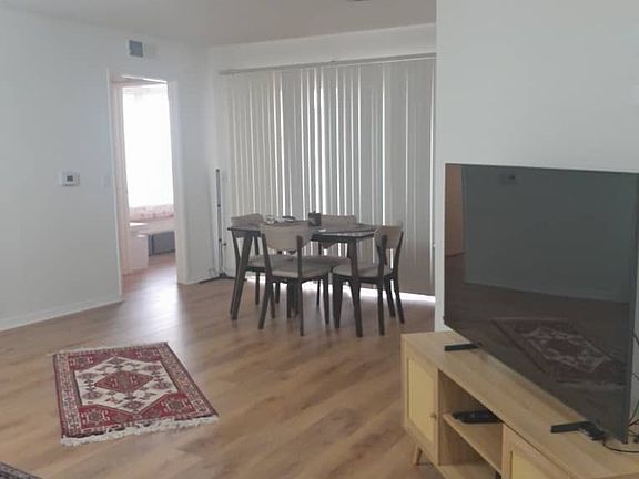 3rd image of 1395 Keltonave St W #2