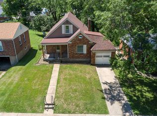 608 Ellwine Dr, Saint Louis, MO