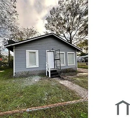 1024 W 22nd St — Photo 37