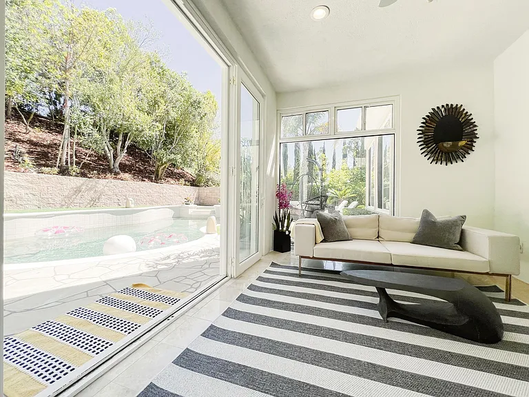 Whitesands Dr — Photo 7