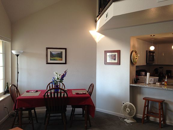 Living / dining area