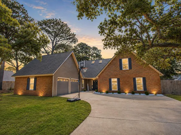 7 Hampton Cir, Niceville, FL 32578