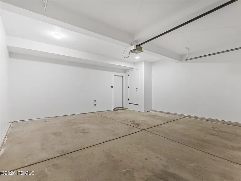 1107 Station Loop Rd — Photo 10