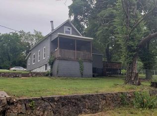 803 Shawnee Ave, Seneca, MO 64865