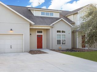 219 Circle Ct, Pleasanton, TX 78064