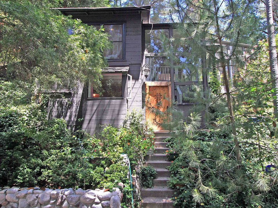 1st image of 10435 Corfu Ln