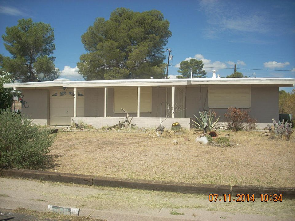 1st image of 304 S Avenue B