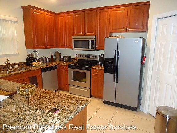 5th image of 1312 Coriander Dr