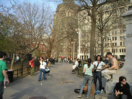 Washington Square, Sales