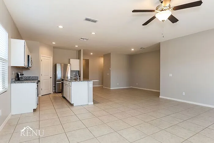 18389 N Conquistador Dr — Photo 4