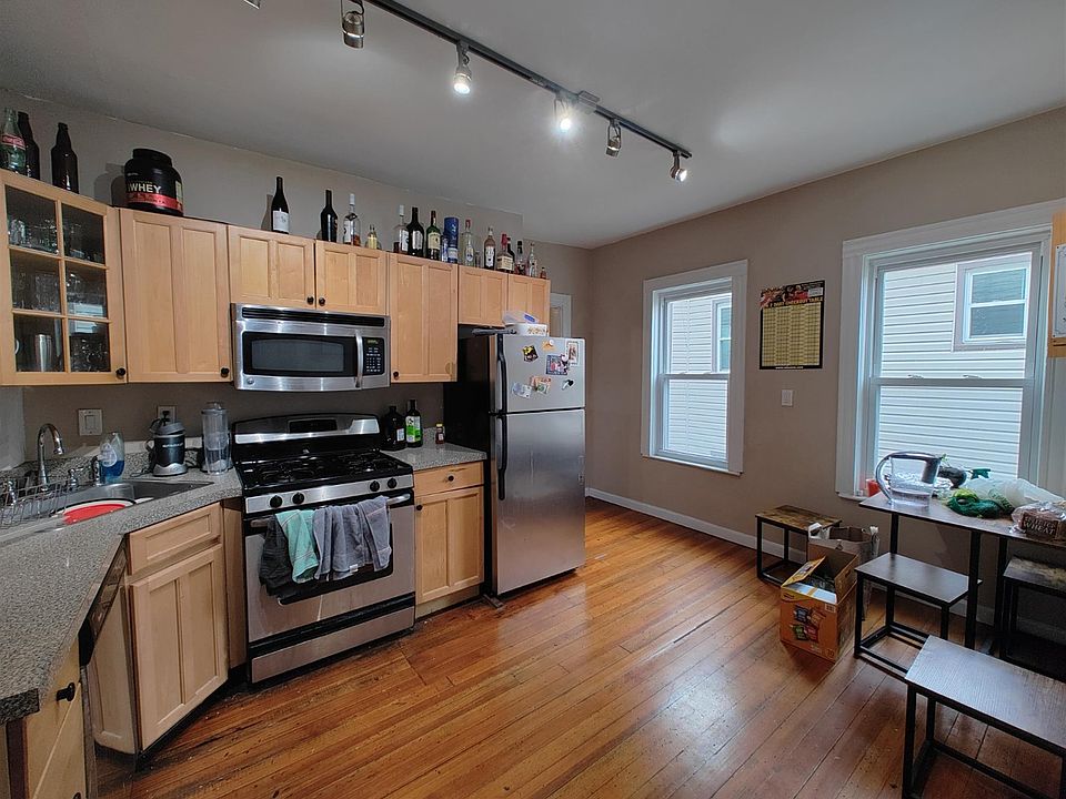 1st image of 15 Medford St