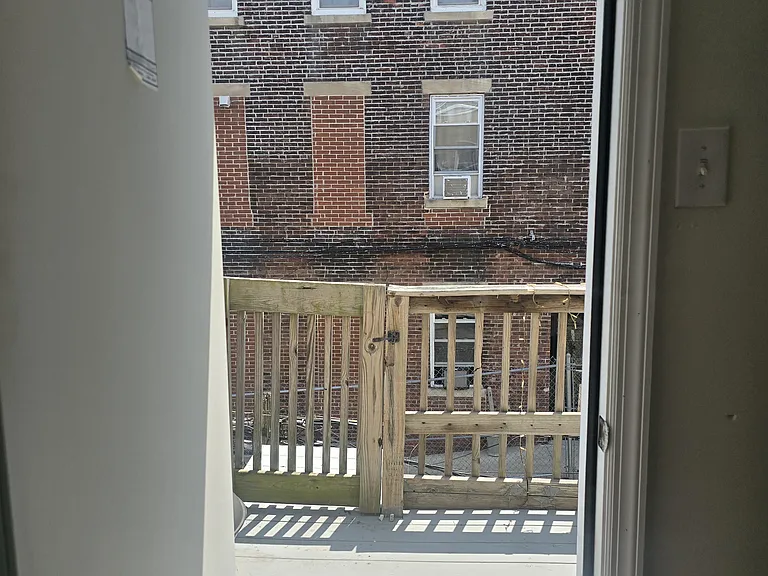 1708 Mifflin St #2 — Photo 35