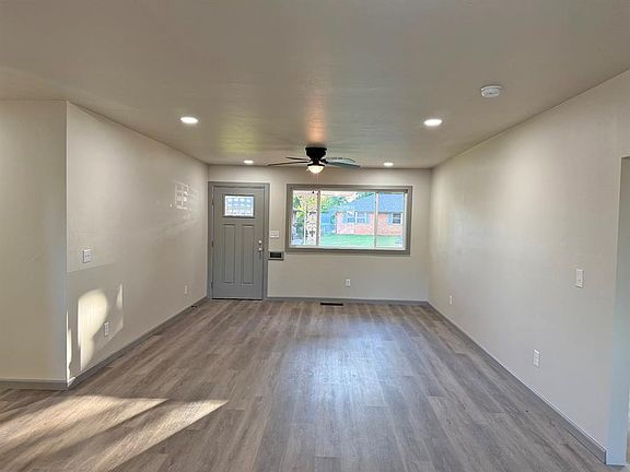 3rd image of 1405 Rickey Rd