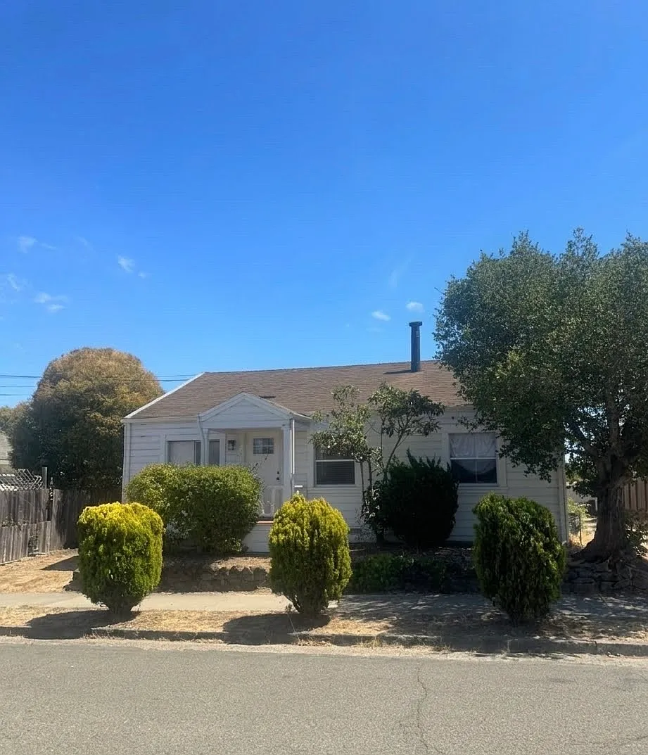 1 bed, 1350 sqft, $1,100 — Photo 1