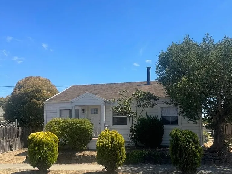 103 Dana St #A — Photo 1