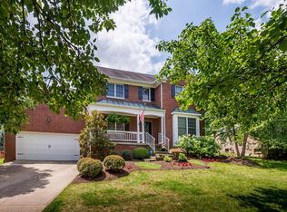 776 Andover Village Dr, Lexington, KY 40509