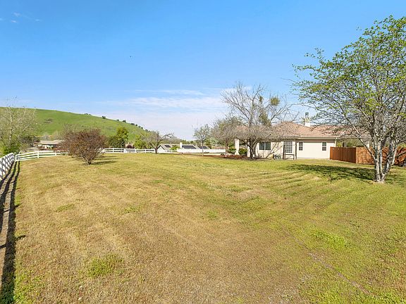 5th image of 32250 Appaloosa Drive