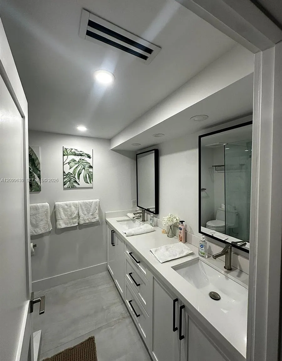 Plantation Key Colony 1st — Photo 3