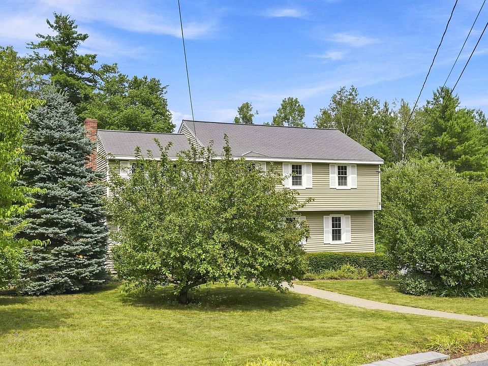 1st image of 36 Hampton Drive