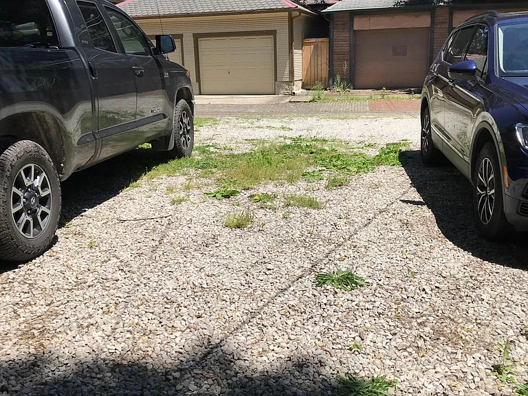 1358 Neil Ave — Photo 3