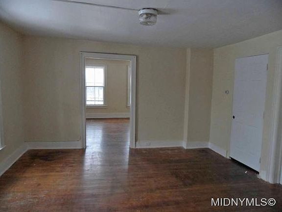 4th image of 1227 Lenox Ave