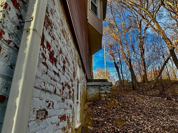 omaha-nebraska-442098574 picture