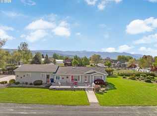960 1/2 H St, Baker City, OR 97814