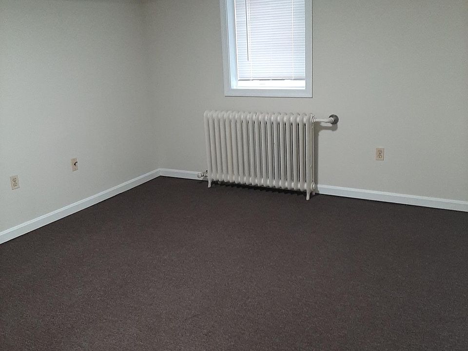 1st image of 2511 N Pershing Dr #B