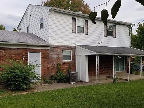 3rd image of 9143 Gila Dr