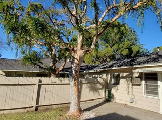 1380 N Holliston Ave, Pasadena, CA 91104