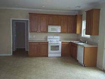 2nd image of 2587 Peach Shoals Cir #C
