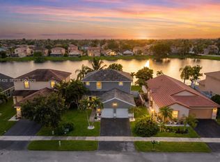Dimensions North At Chape, Pembroke Pines, FL 33029
