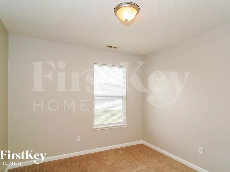 8123 Fisher Bend Dr — Photo 12